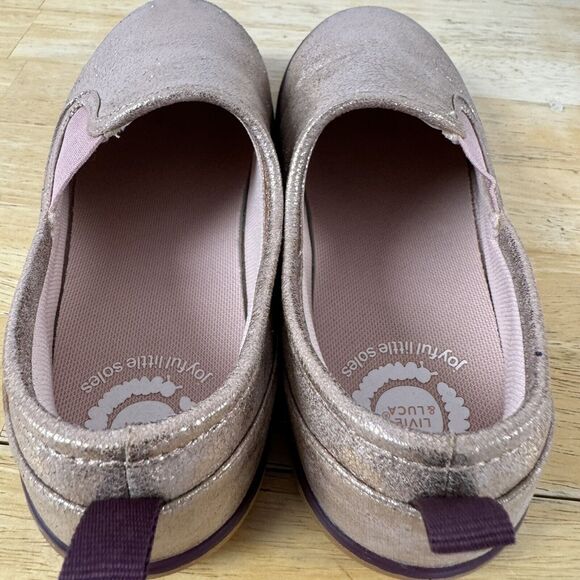 Livie & Luca Ridge ECO Rose Pink Metallic Slip On Sneaker Shoes Nice Size 2 EUC - Picture 3 of 9